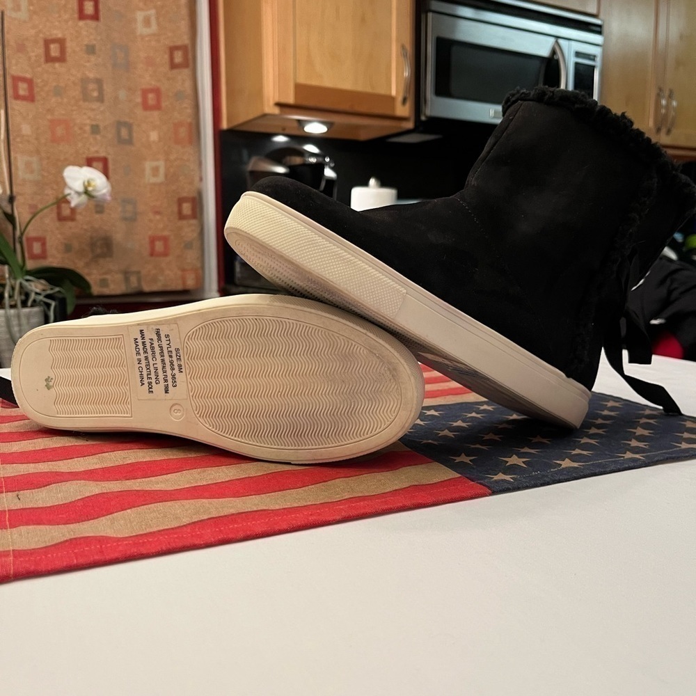 Ny&Co Women’s Black Boots Vegan Fur Size 8